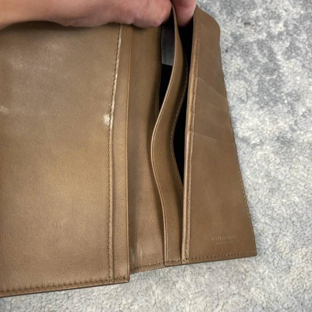 Bottega Veneta Intrecciato Long Wallet Bifold Milk Chocolate Brown Woven Leather